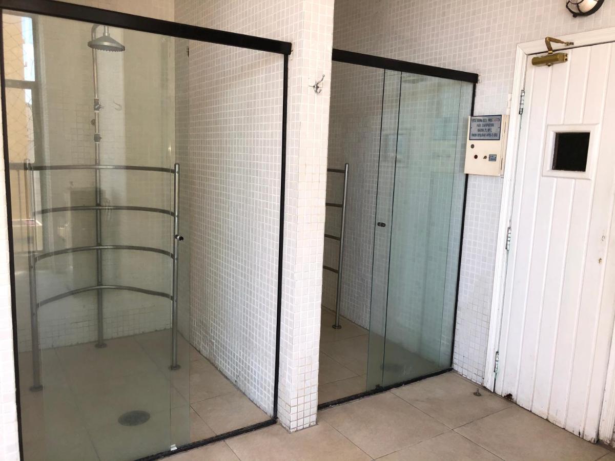 Apto aconchegante, bem localizado, churrasqueira na varanda, serviço de limpeza diária, serviço de praia - Pitangueiras - Guarujá Exterior foto